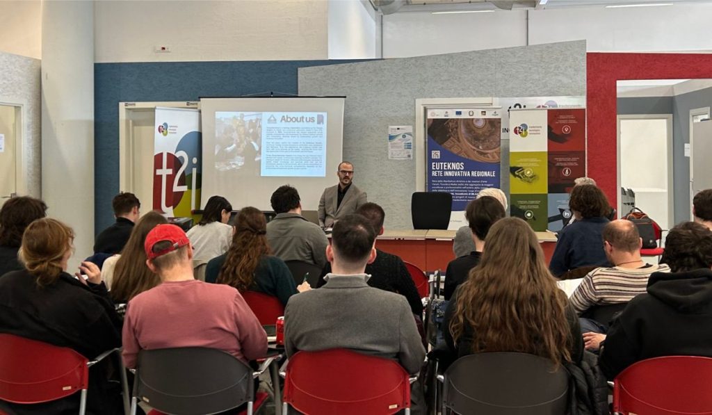 Visita degli studenti dell'Università Corvinus di Budapest